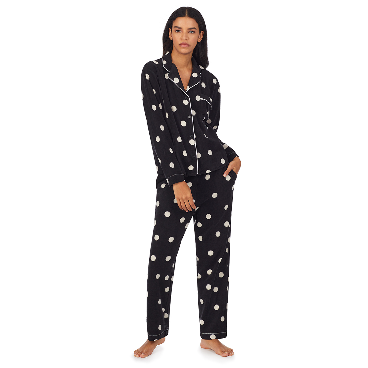 A Warm Embrace - Schlafanzug - Black Dot